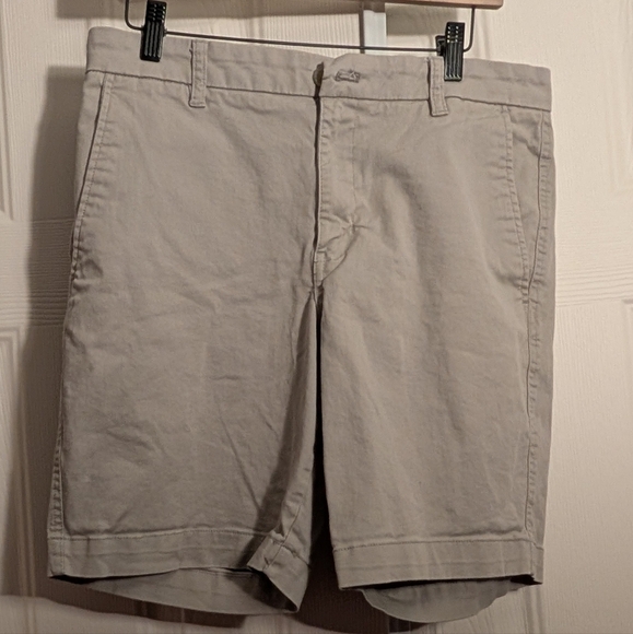 Chaps Tan Flat Front Shorts - Picture 1 of 5